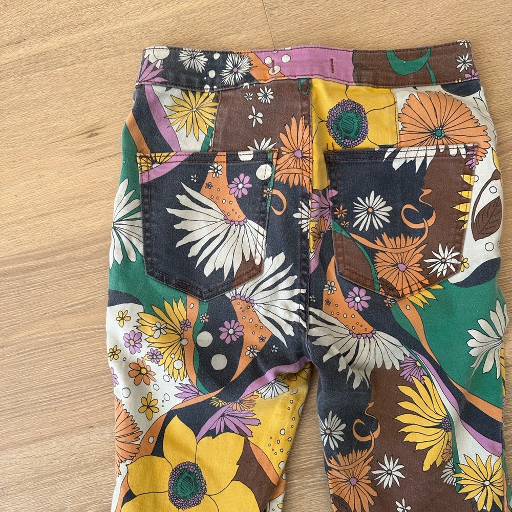 RARE Free People flare jeans - Picture 4 of 6